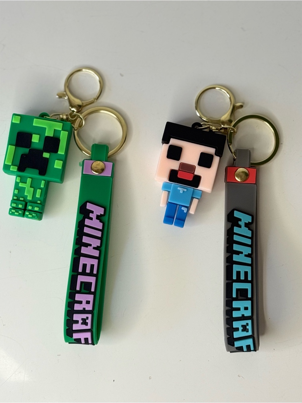 2 Minecraft Rubber Character Keychain Set - Green & Gray New!